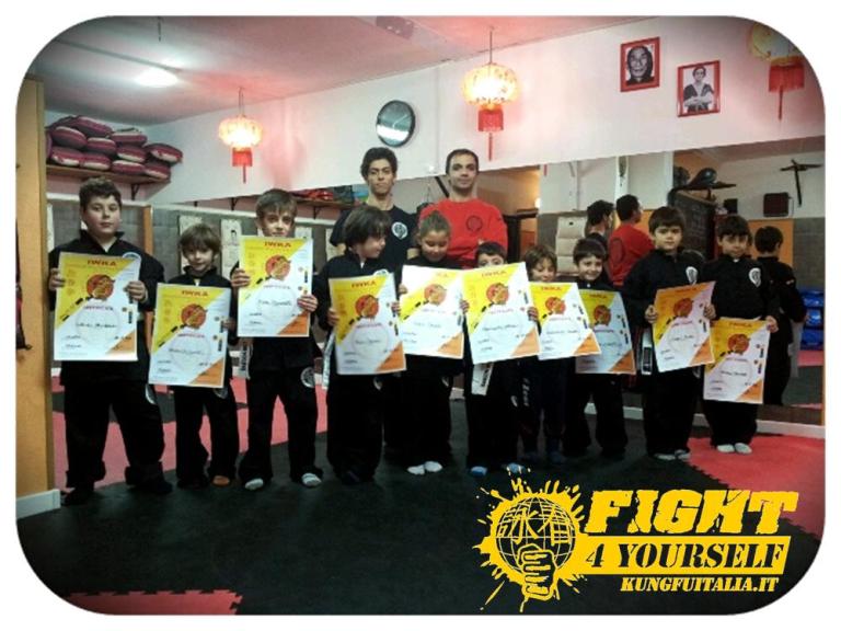 Kung Fu Bambini www.kungfuitalia.it Kung Fu Academy Caserta di Sifu Salvatore Mezzone Wing Chun, Muay Thai MMa Tai Chi Chi Kung Pilates Ginnastica Salute e benessere